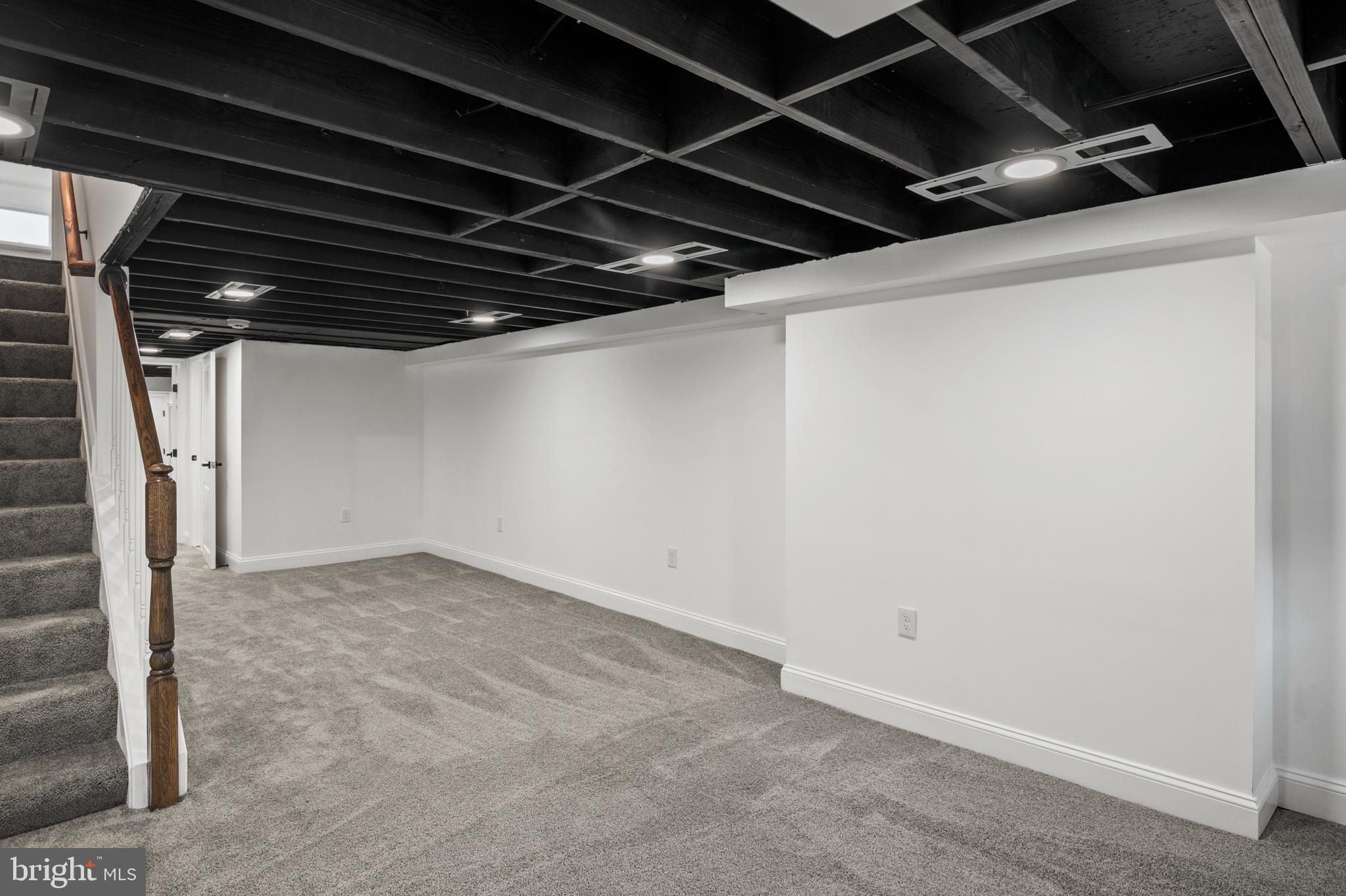 OLIVER - Residential Lease