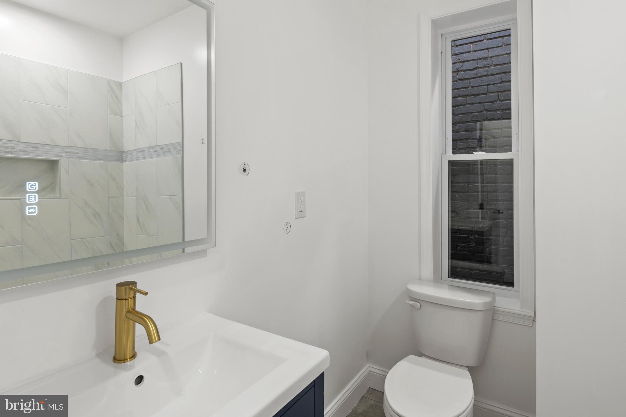 OLIVER - Residential Lease