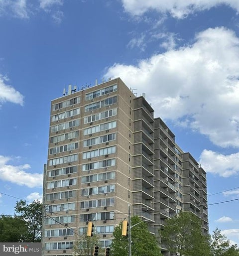Photo of 1401 Pennsylvania Avenue #104, WILMINGTON, DE 19806 (MLS # DENC2113996)