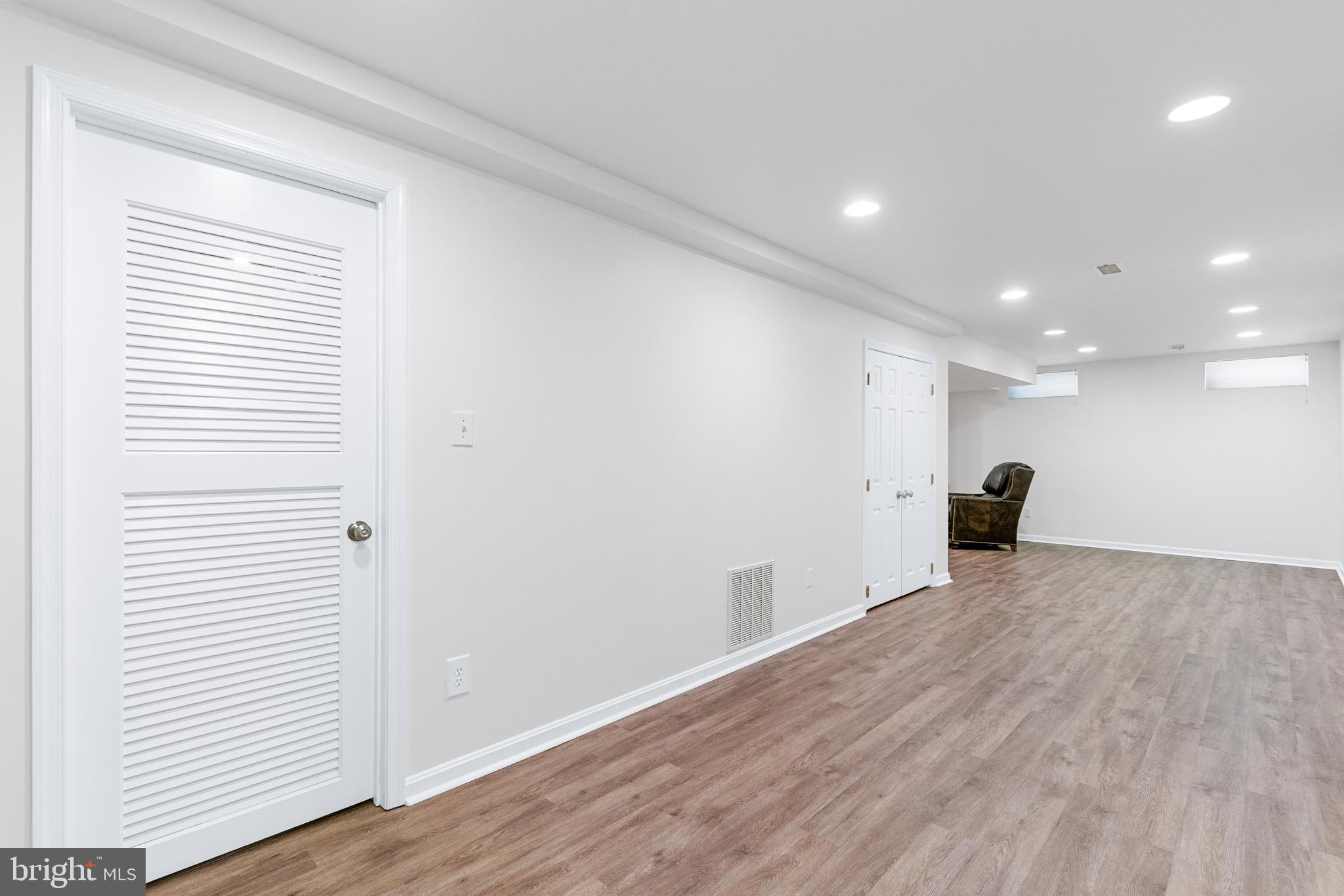 OLNEY OUTSIDE - Residential