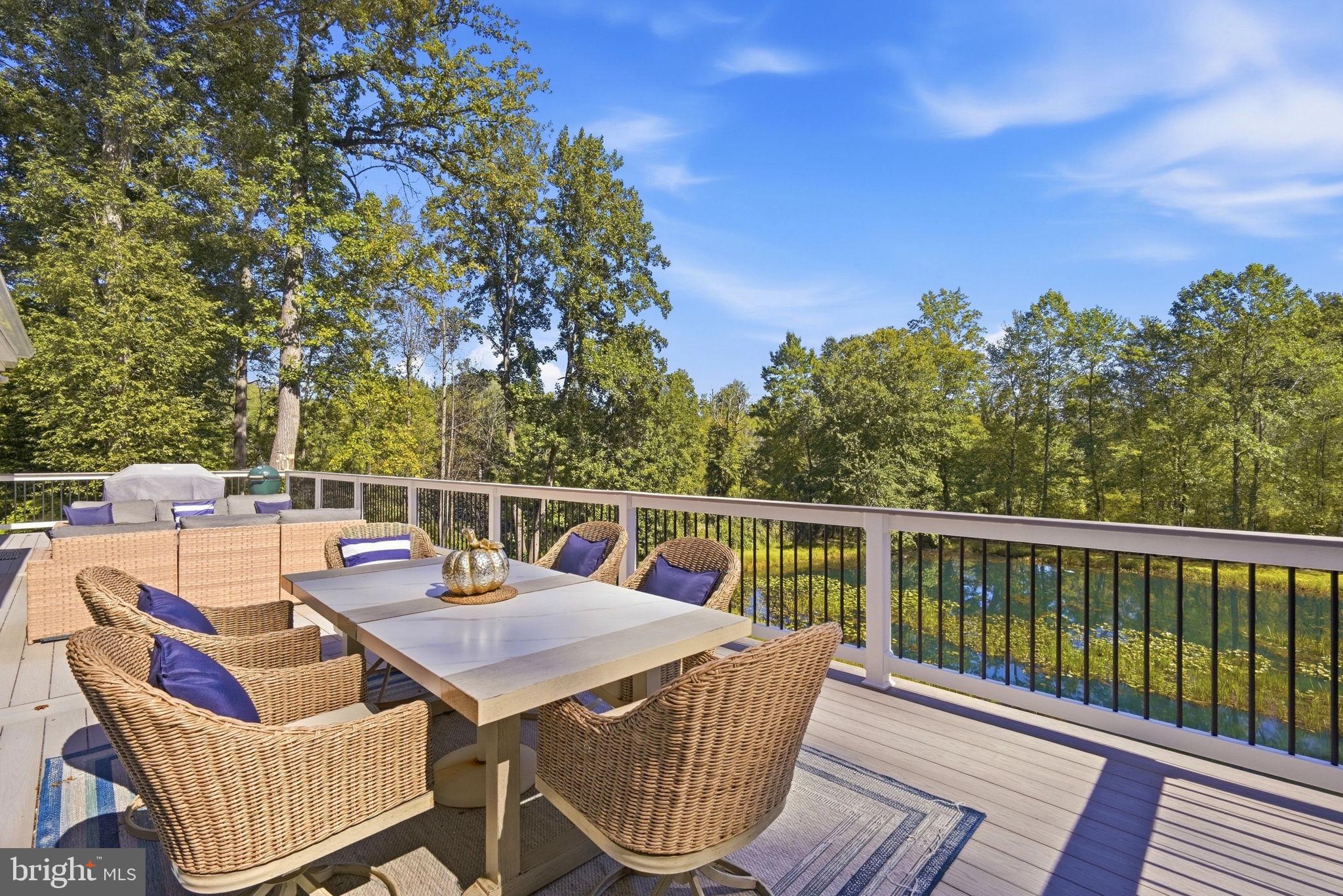 8276 BROAD NECK ROAD