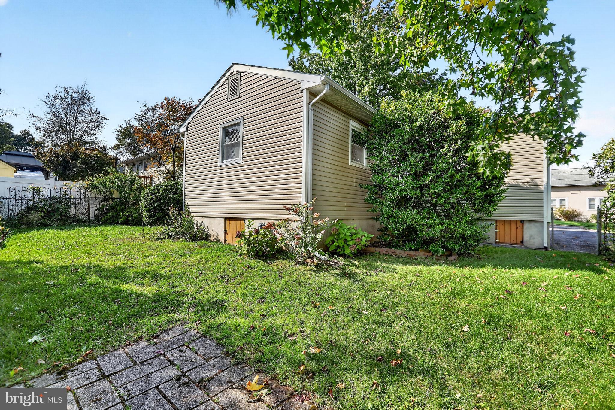 6 CONOVER AVENUE