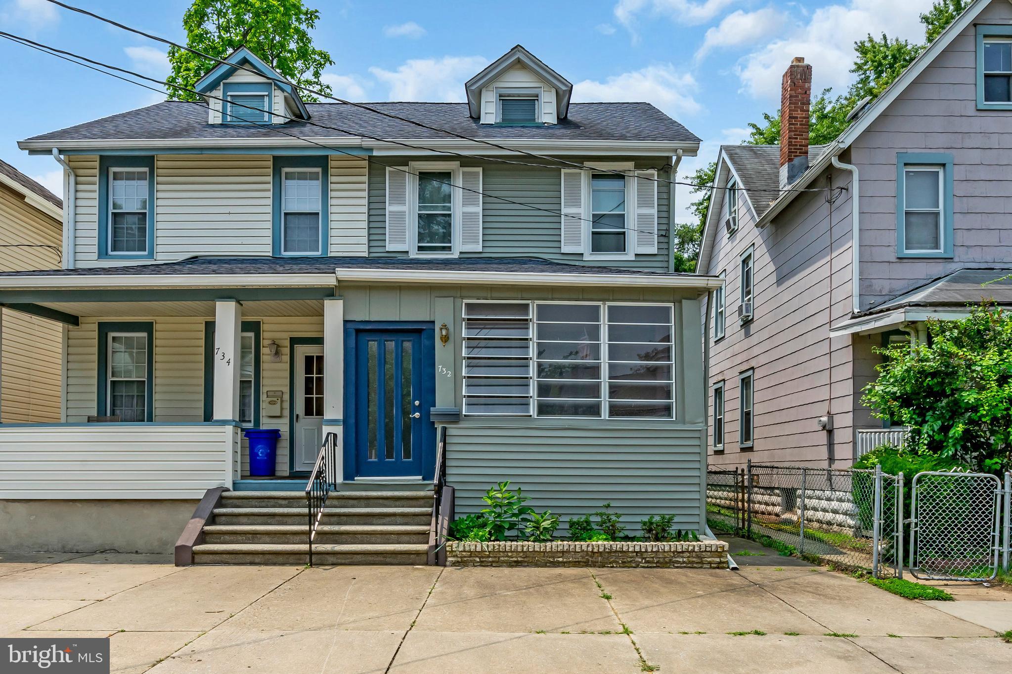 732 HUNTER STREET