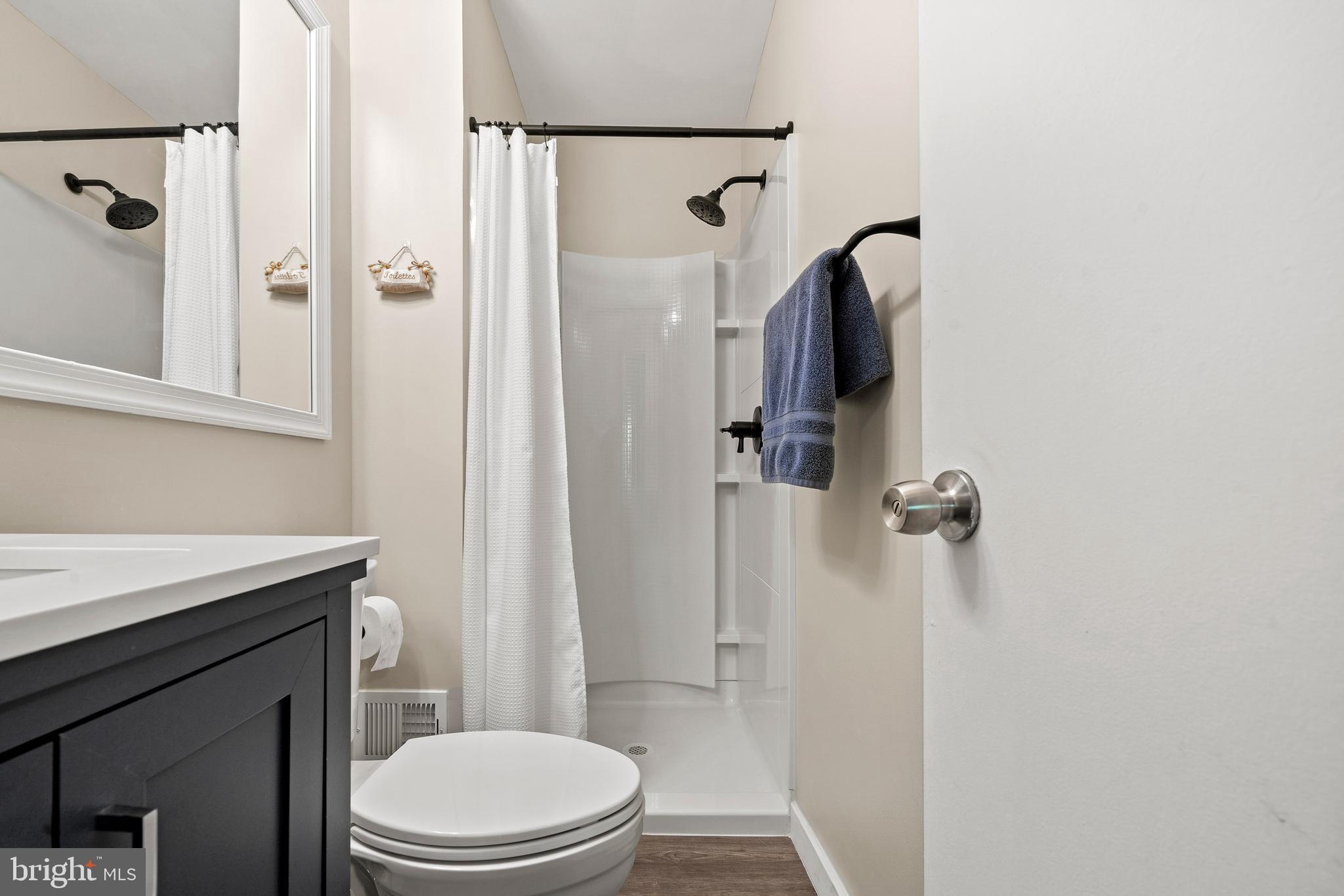 BENTANA WOODS - Residential