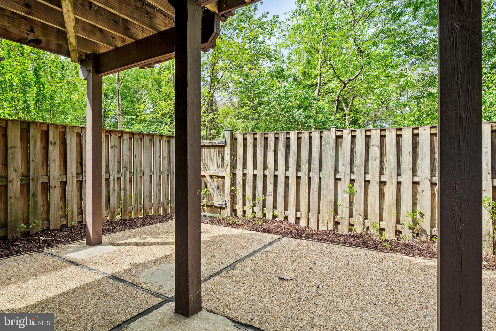 BENTANA WOODS - Residential