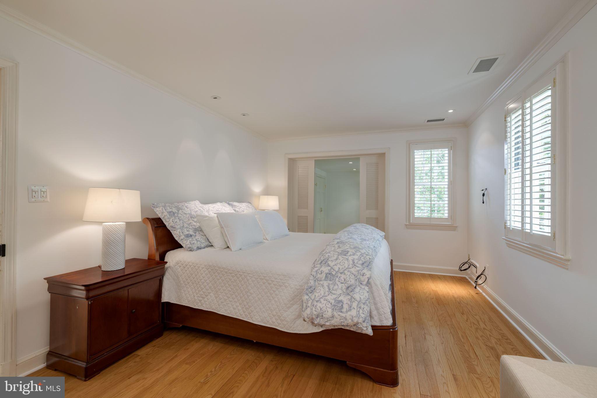 WESTMORELAND HILLS - Residential