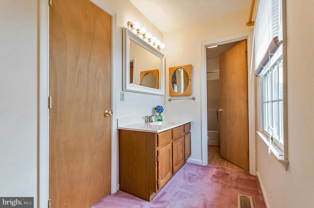 VAUGHT ESTATES - Residential