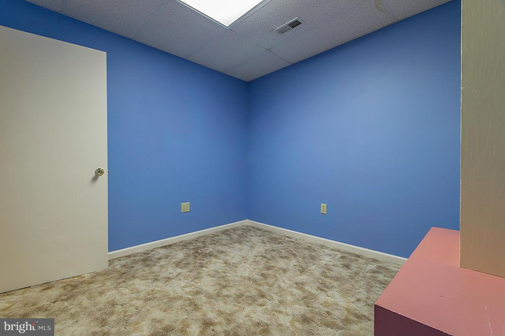 VAUGHT ESTATES - Residential