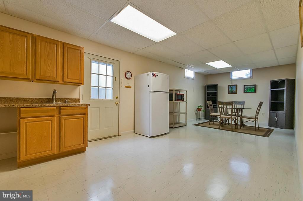 VAUGHT ESTATES - Residential