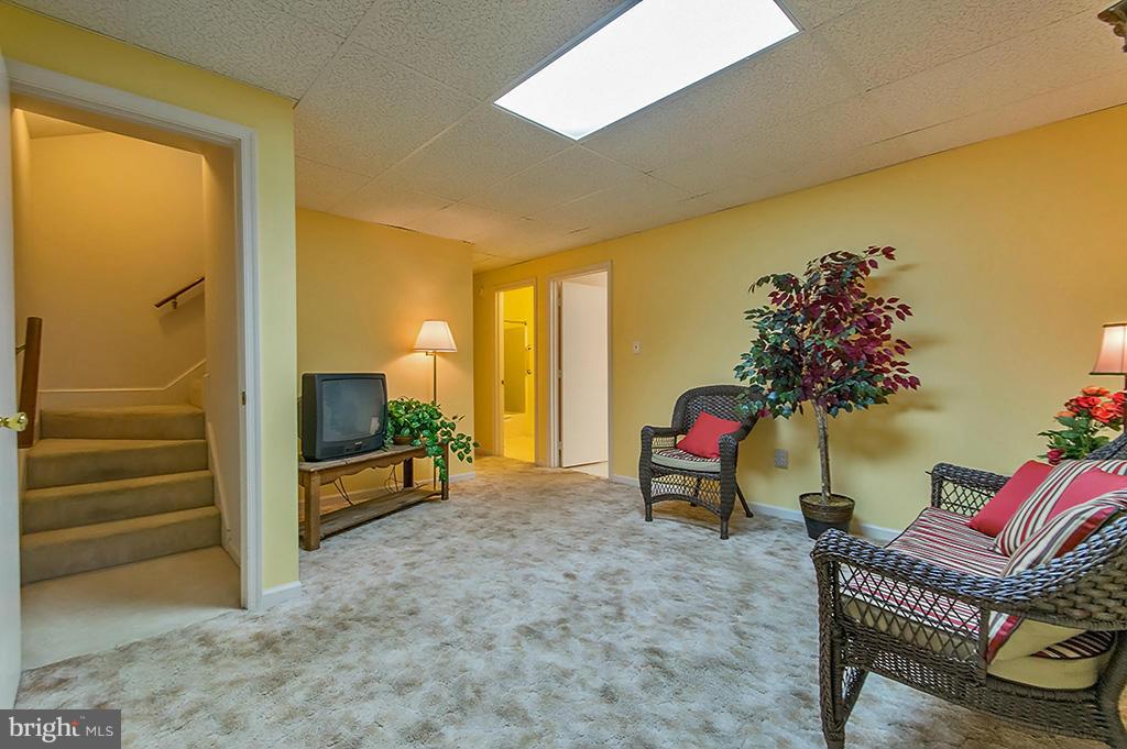 VAUGHT ESTATES - Residential