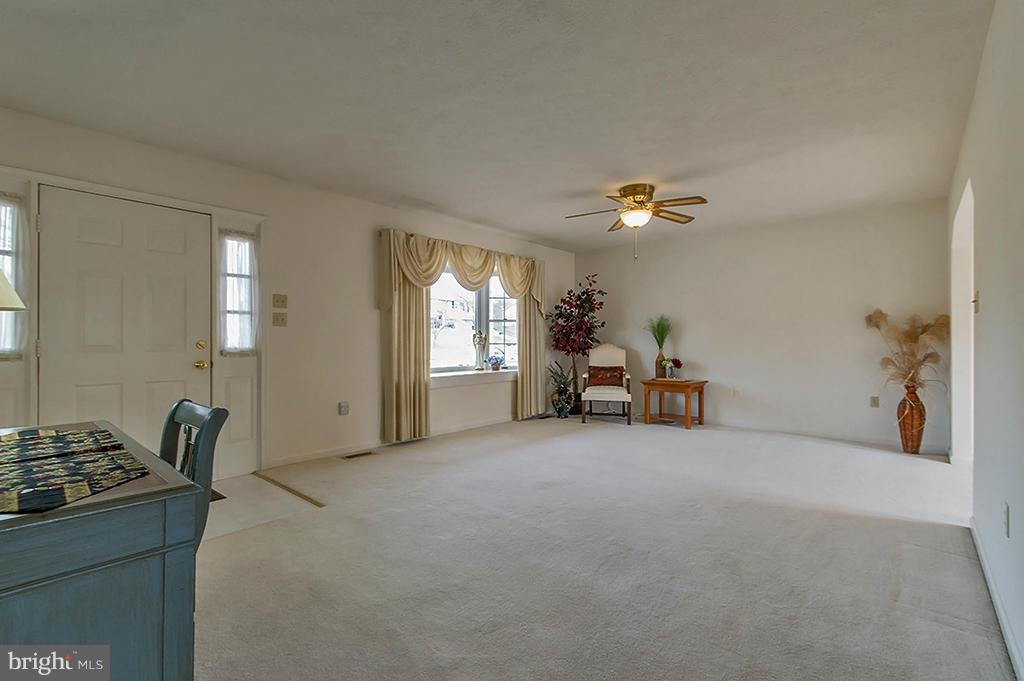 VAUGHT ESTATES - Residential