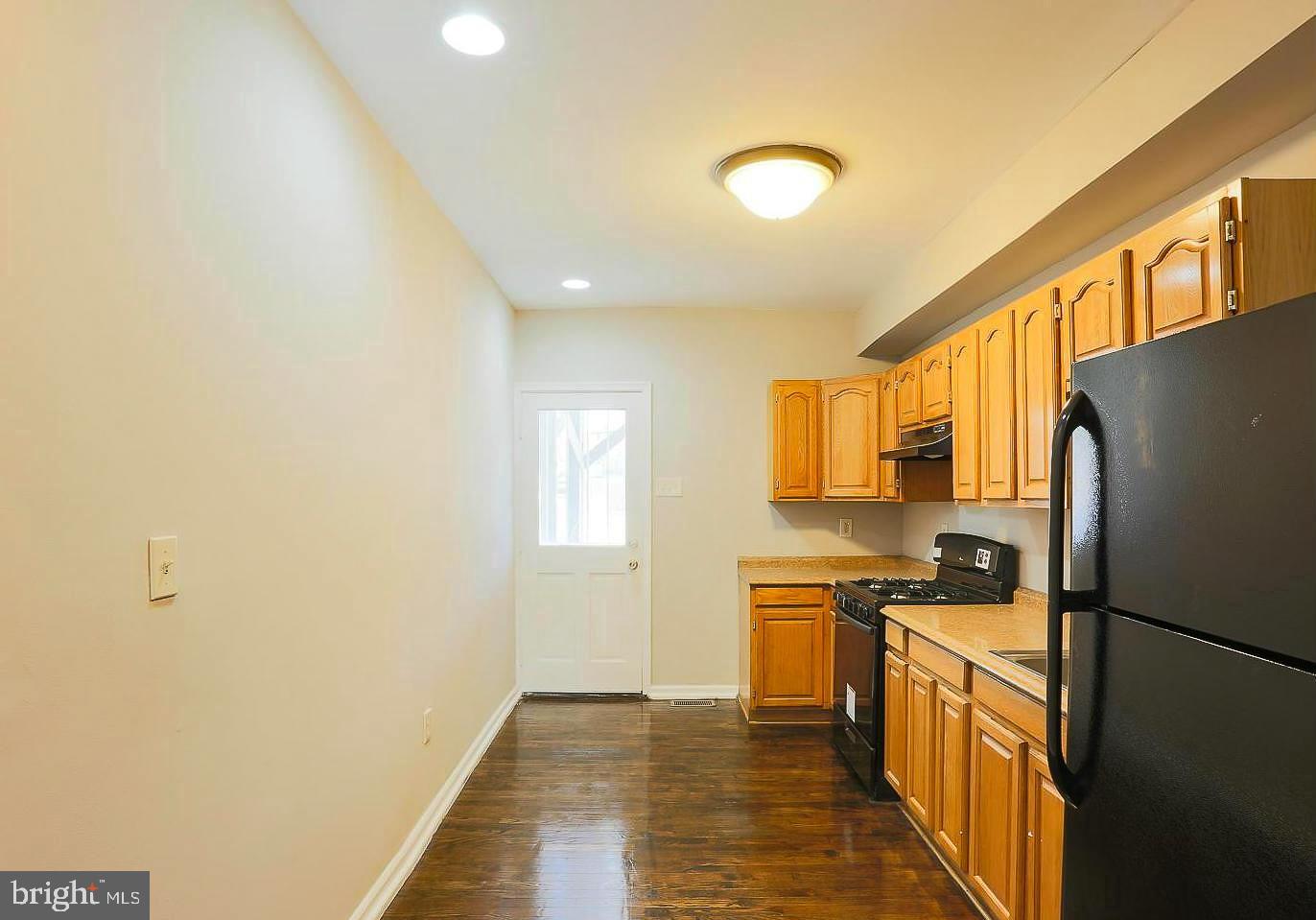 WASHINGTON VILLAGE - Residential