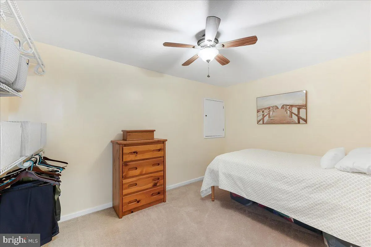 Newtown Square, Pennsylvania 19073, United States, 3 Bedrooms Bedrooms, ,2 BathroomsBathrooms,Residential,Contingent,128537