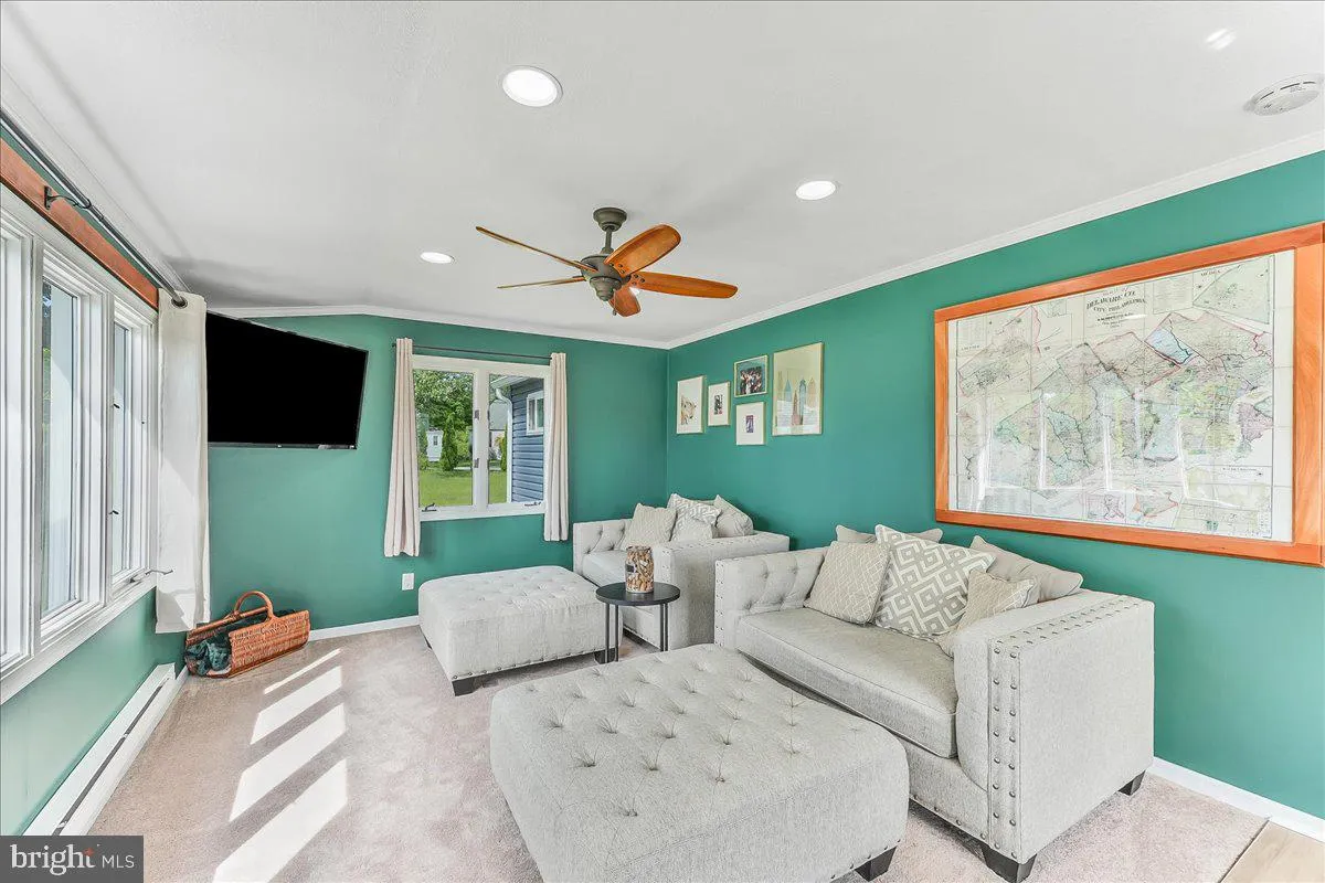 Newtown Square, Pennsylvania 19073, United States, 3 Bedrooms Bedrooms, ,2 BathroomsBathrooms,Residential,Contingent,128537