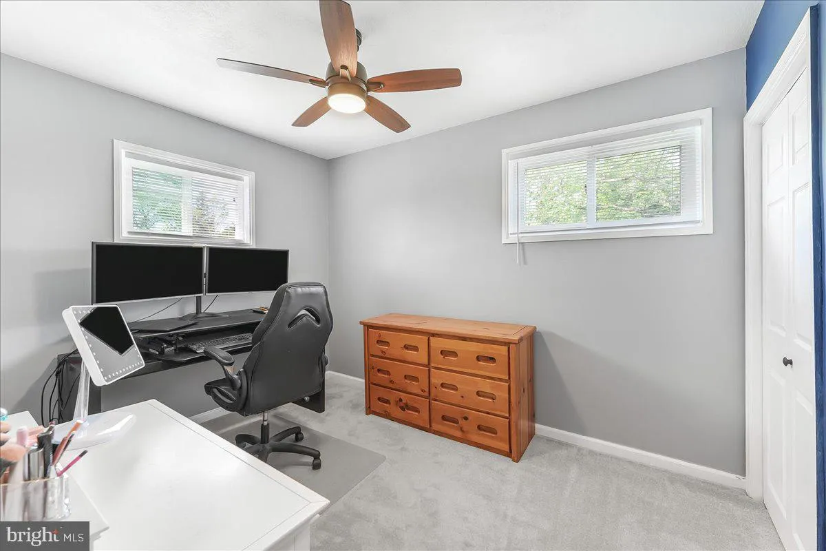 Newtown Square, Pennsylvania 19073, United States, 3 Bedrooms Bedrooms, ,2 BathroomsBathrooms,Residential,Contingent,128537