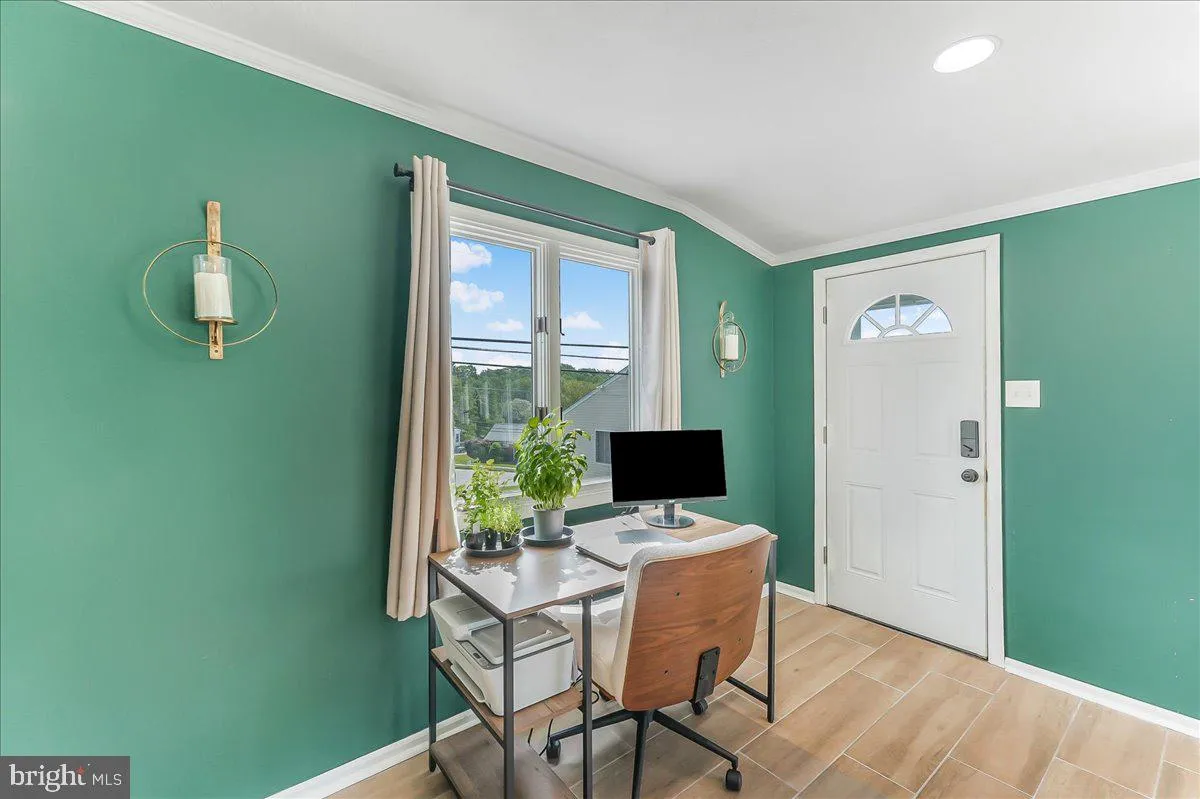 Newtown Square, Pennsylvania 19073, United States, 3 Bedrooms Bedrooms, ,2 BathroomsBathrooms,Residential,Contingent,128537