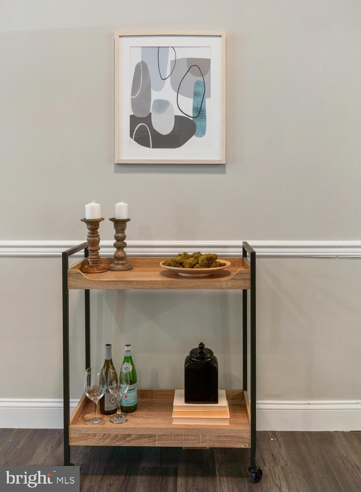 UNION SQUARE - Residential Lease