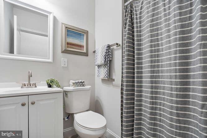 UNION SQUARE - Residential Lease