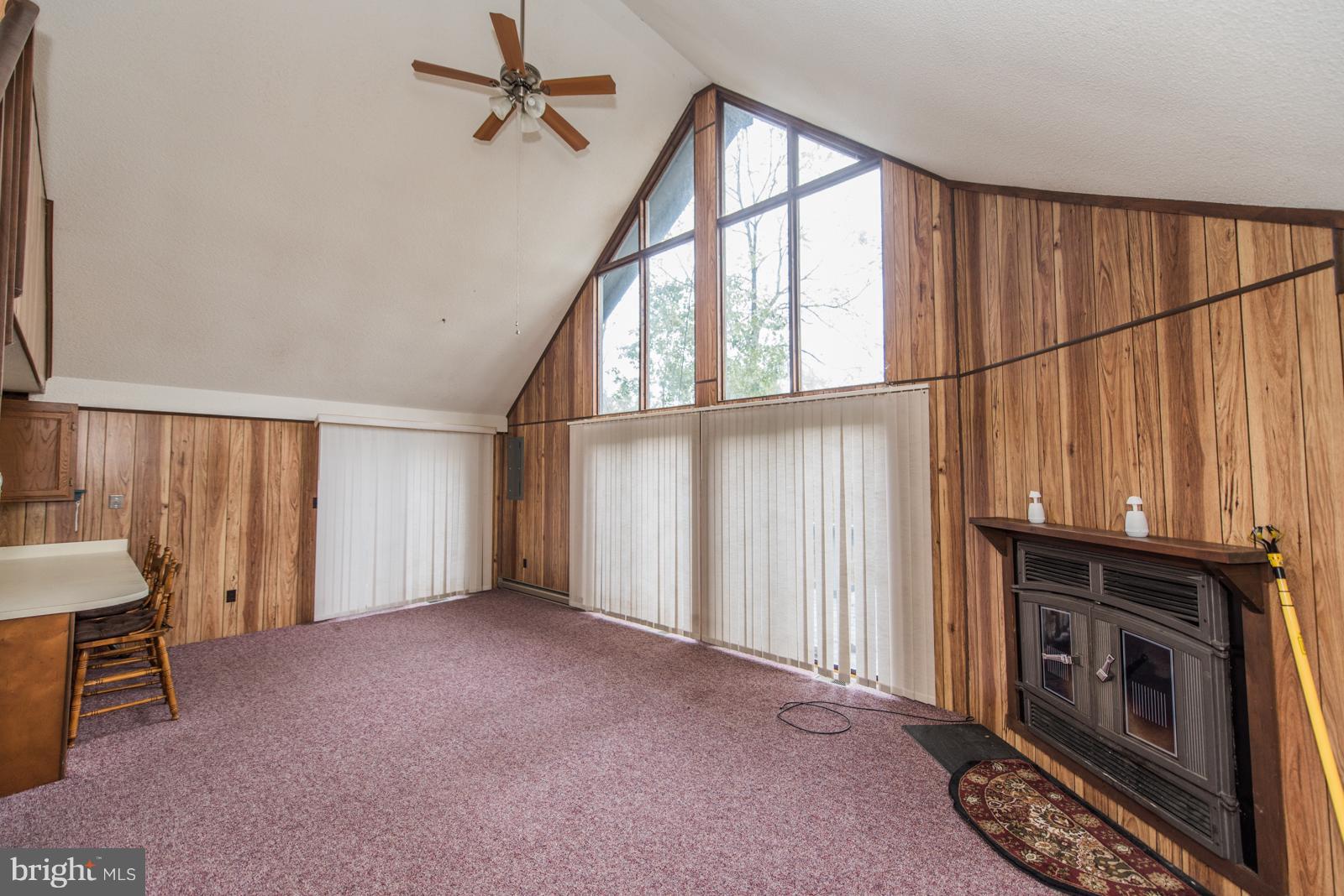 THE WOODS - Residential