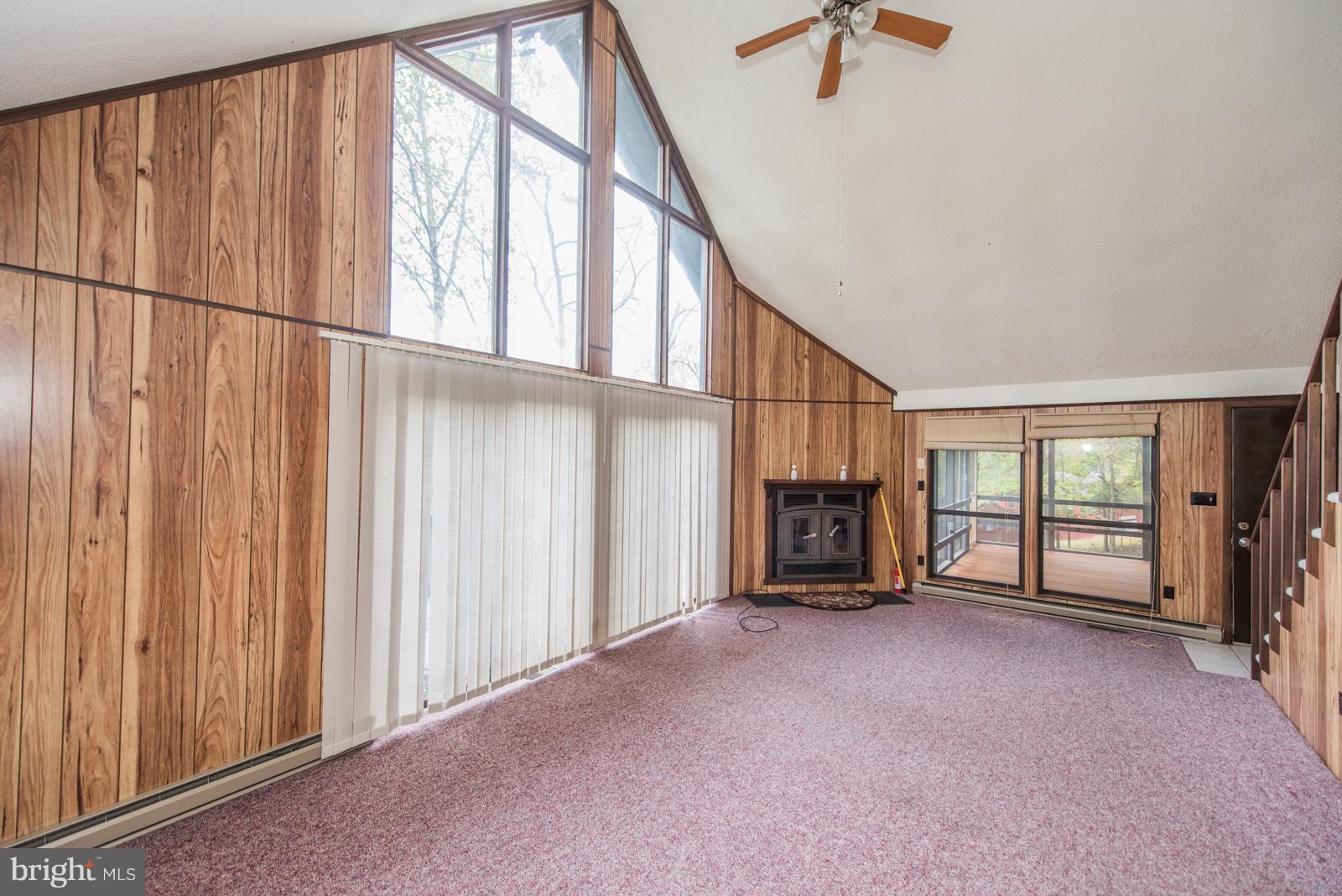 THE WOODS - Residential