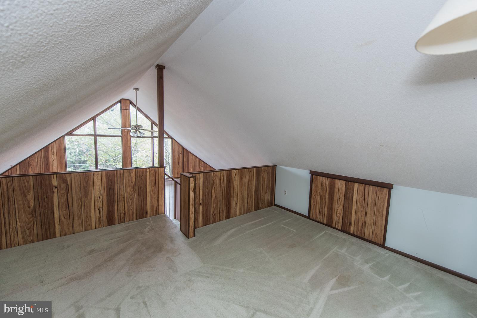 THE WOODS - Residential