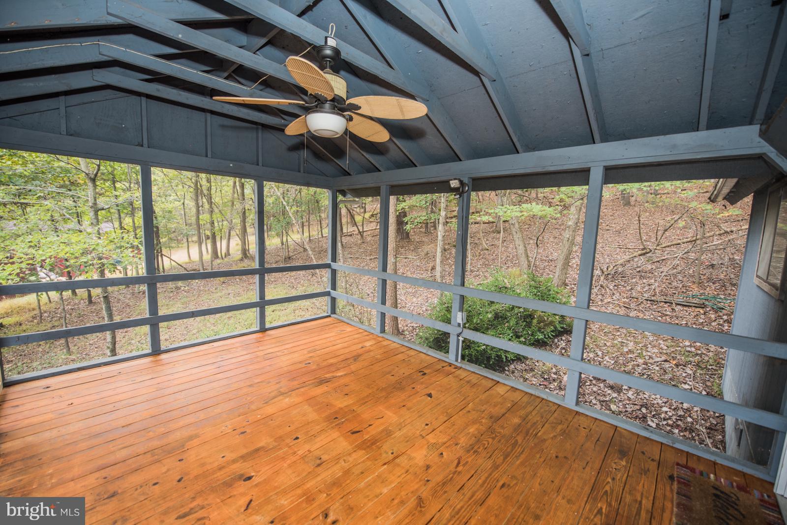 THE WOODS - Residential