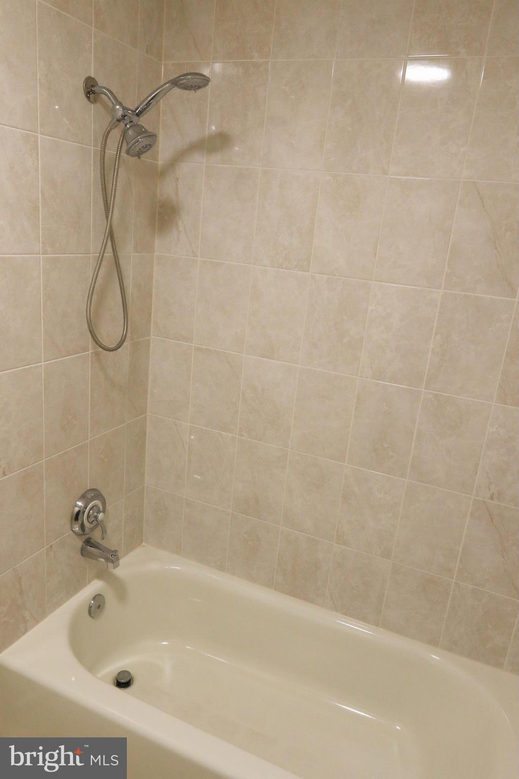 WINDING BROOK - Residential