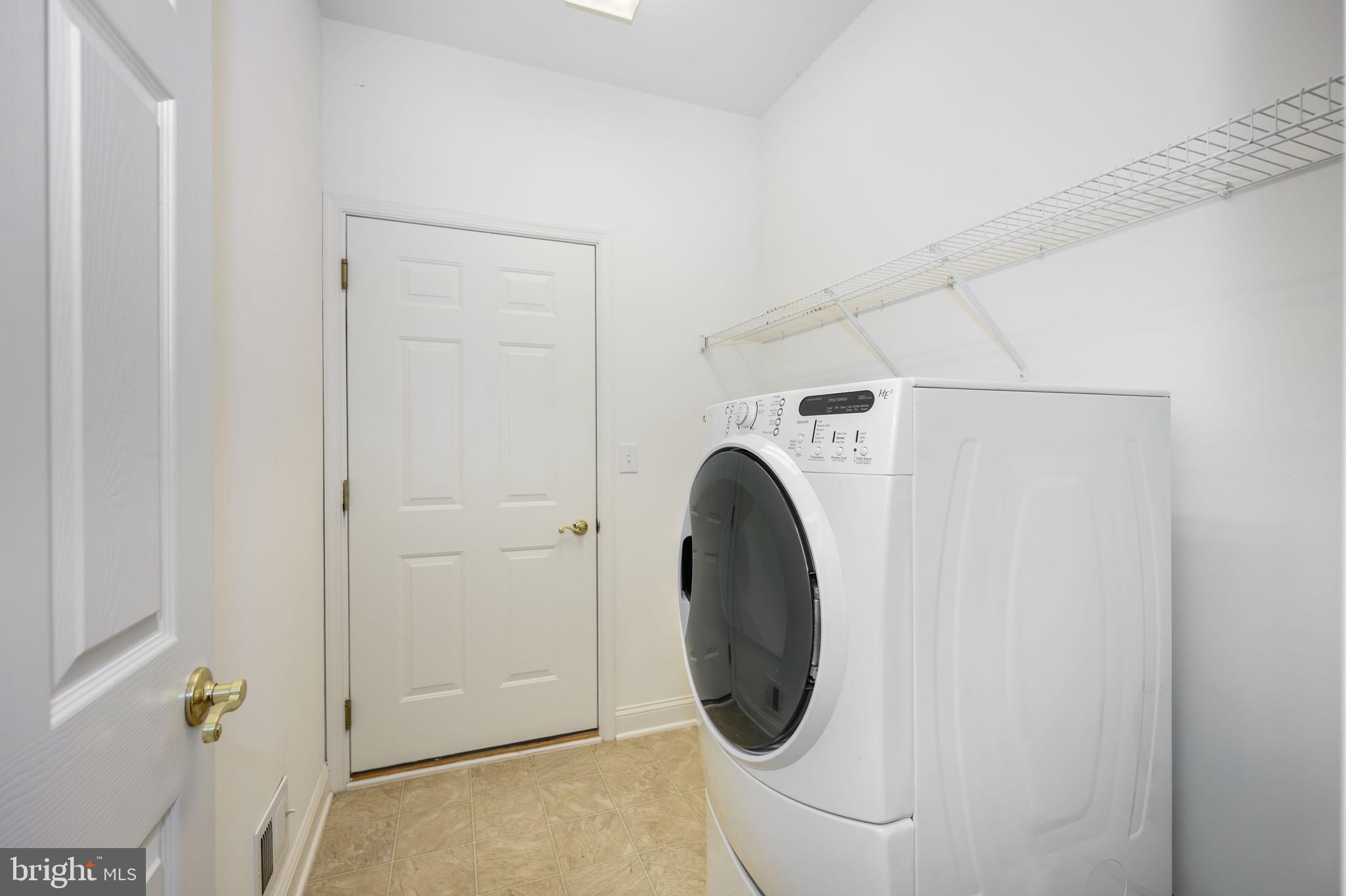 COVENTRY FARMS - Residential