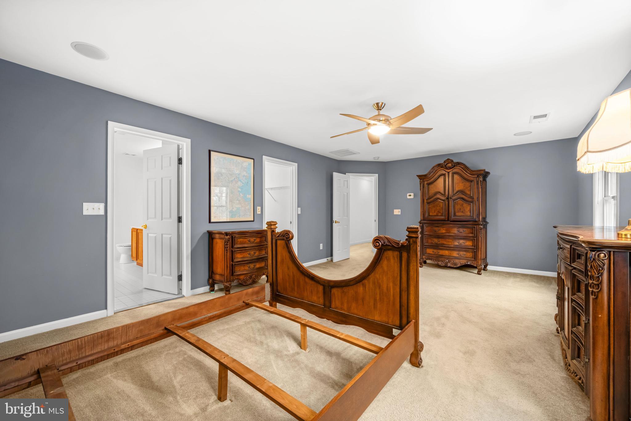 COVENTRY FARMS - Residential