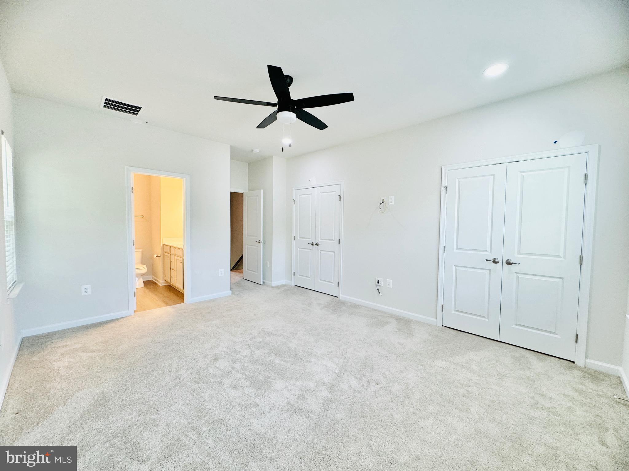 EAGLE ROW - Residential Lease