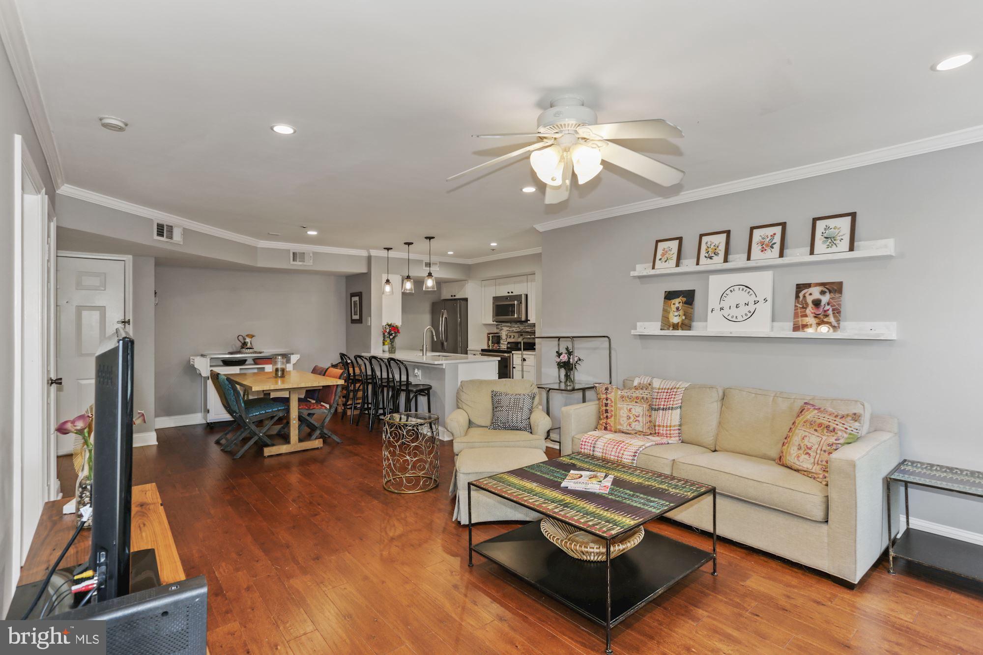 POINTE AT PARK CENTER - Residential