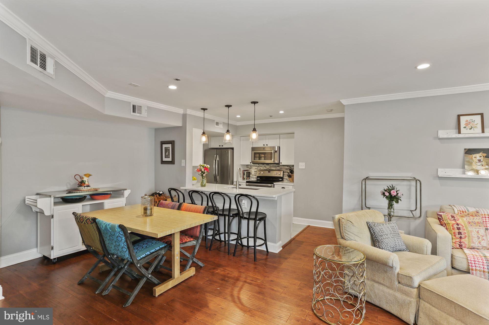 POINTE AT PARK CENTER - Residential