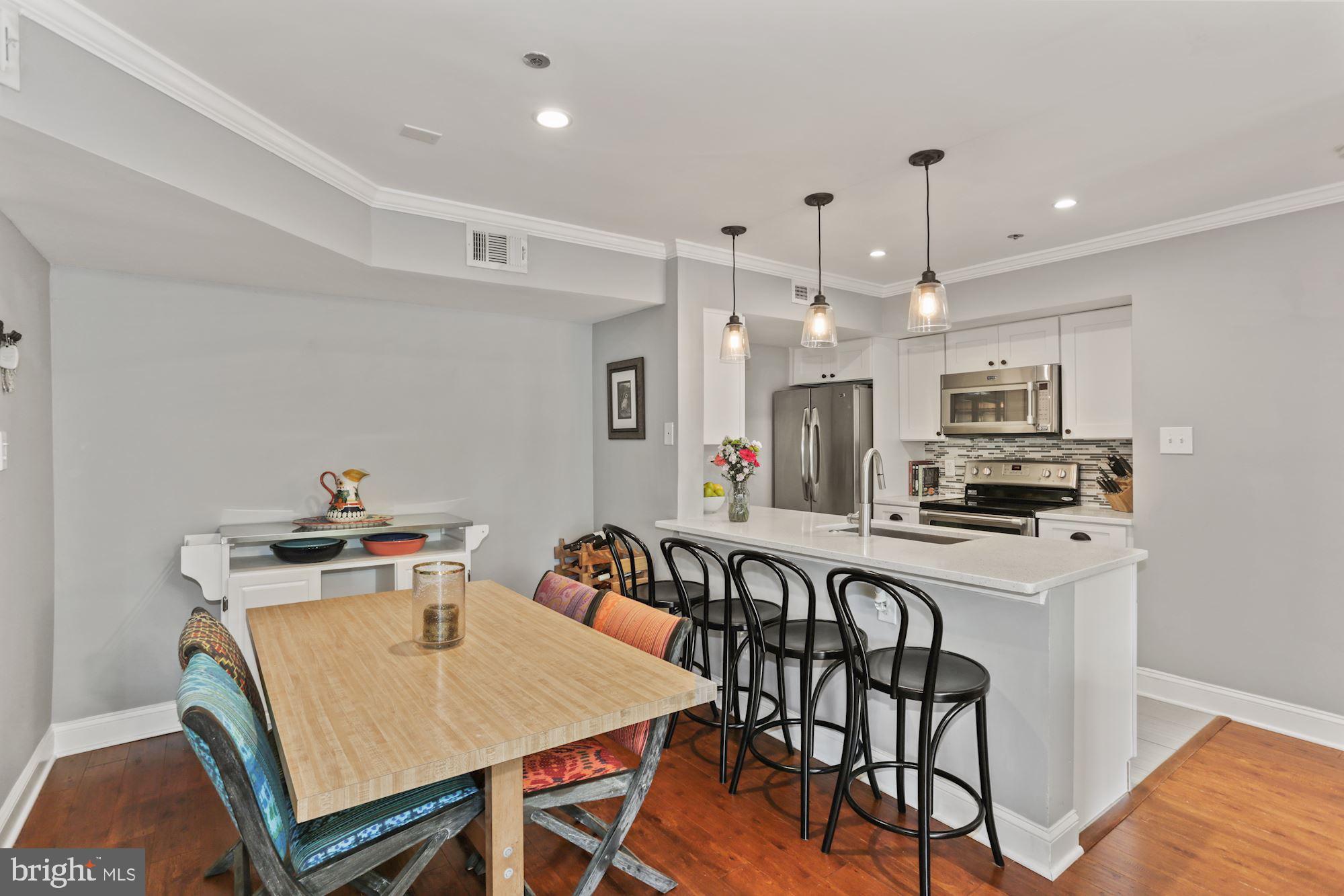 POINTE AT PARK CENTER - Residential