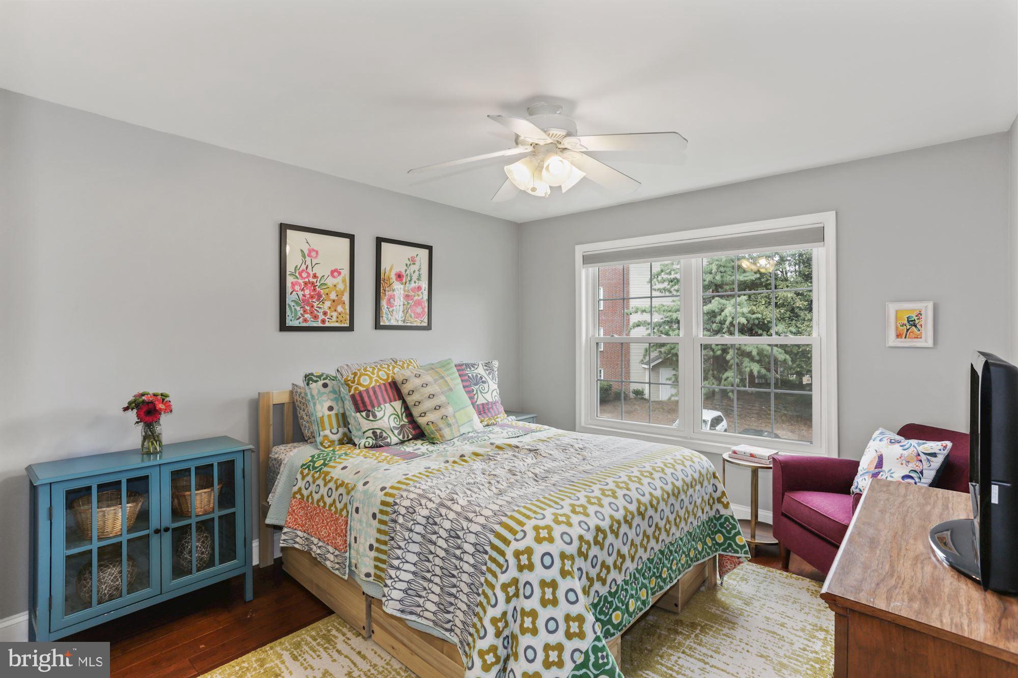 POINTE AT PARK CENTER - Residential