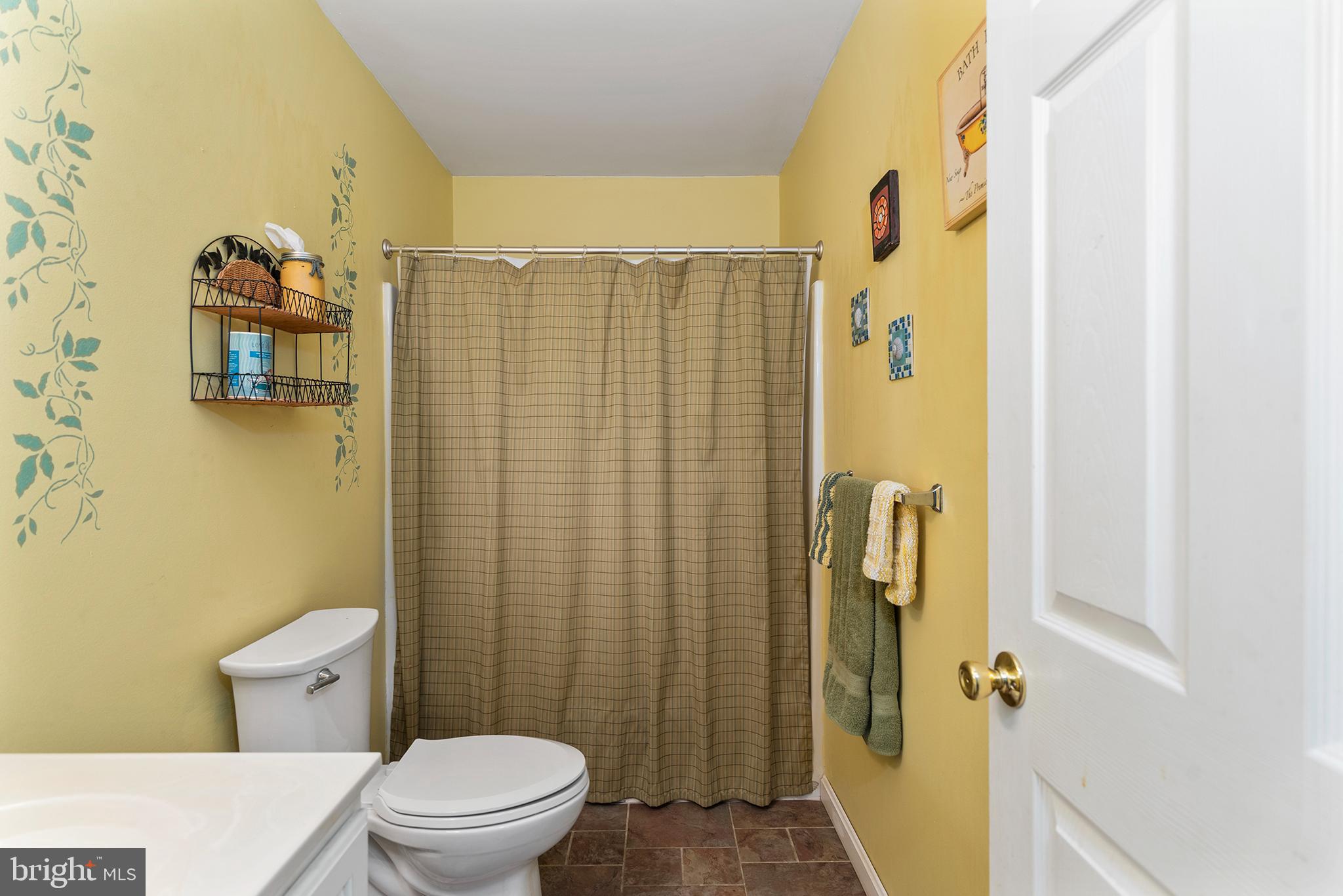 SHOREWOOD ESTATES - Residential