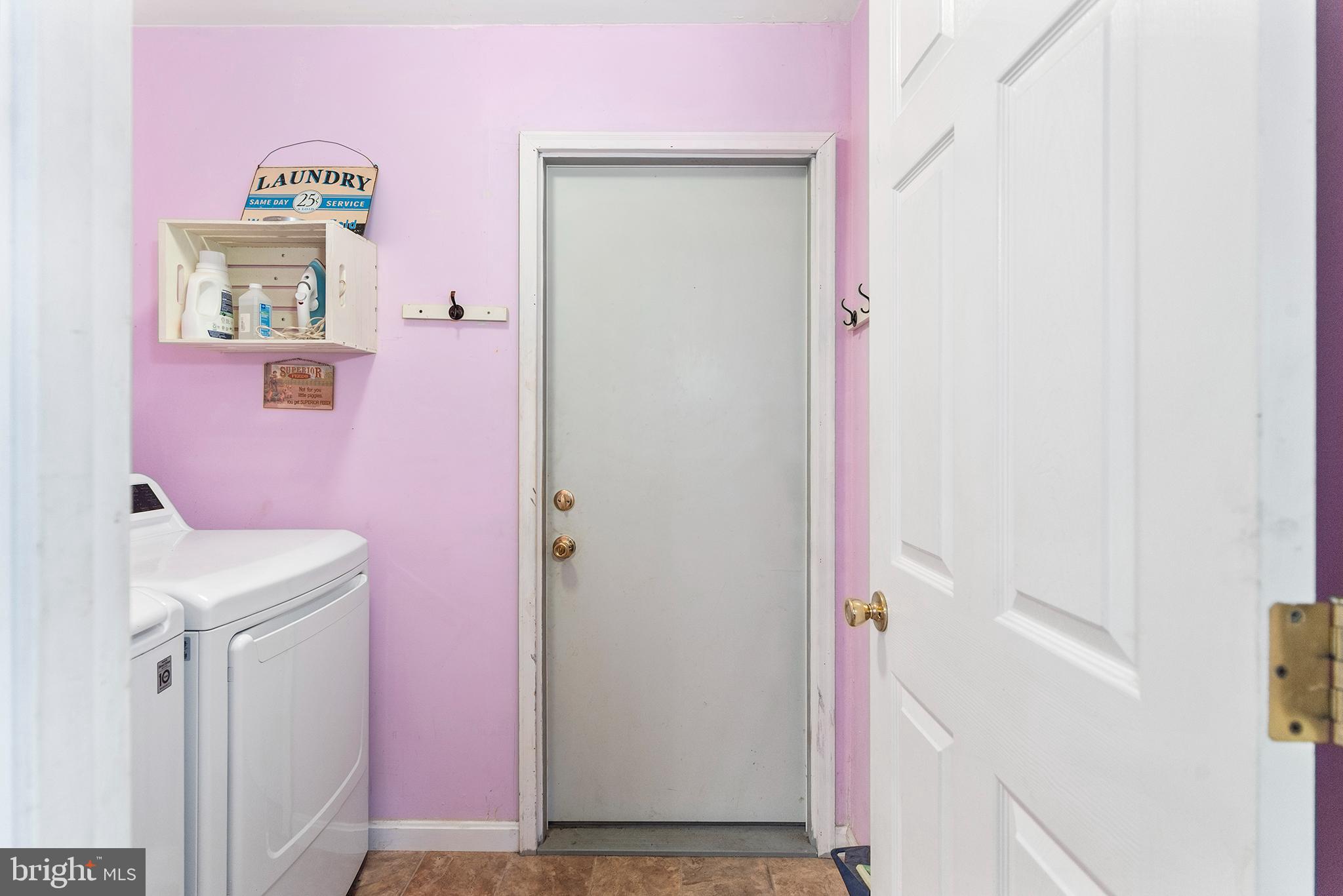 SHOREWOOD ESTATES - Residential