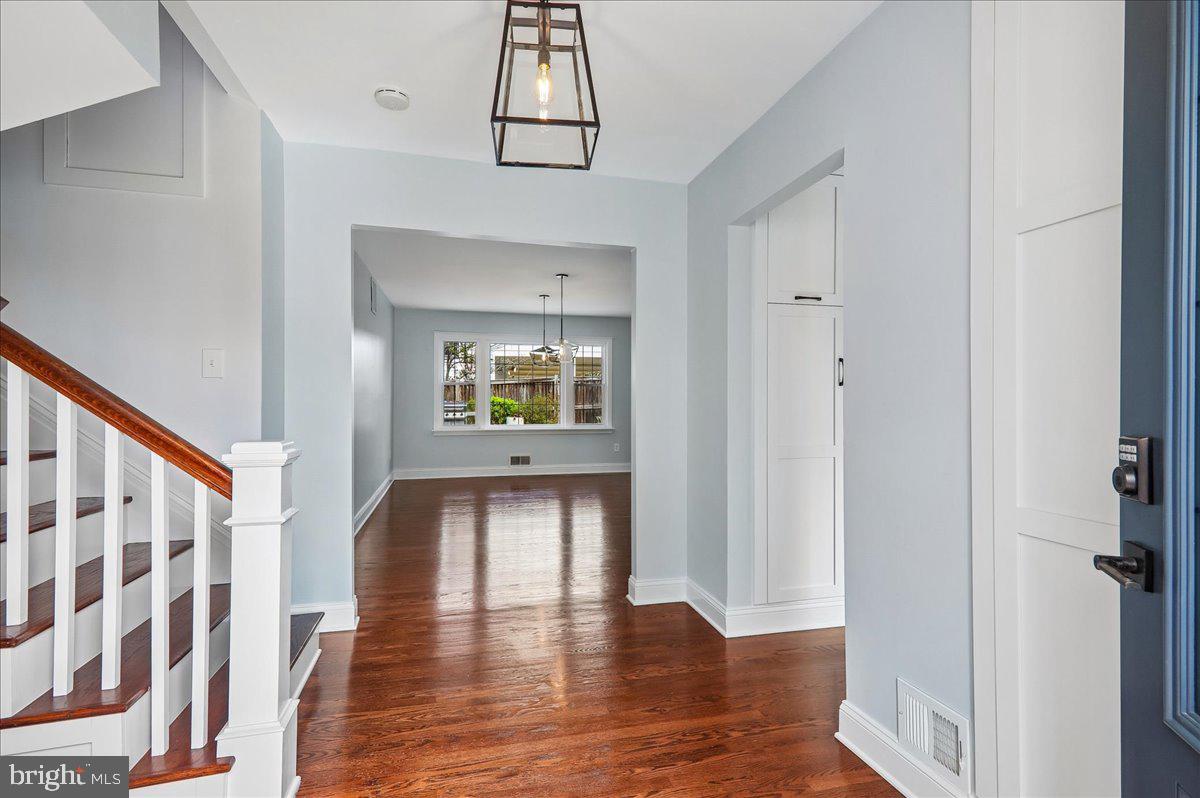 BEL PRE WOODS - Residential