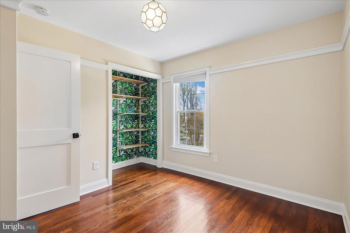 BEL PRE WOODS - Residential