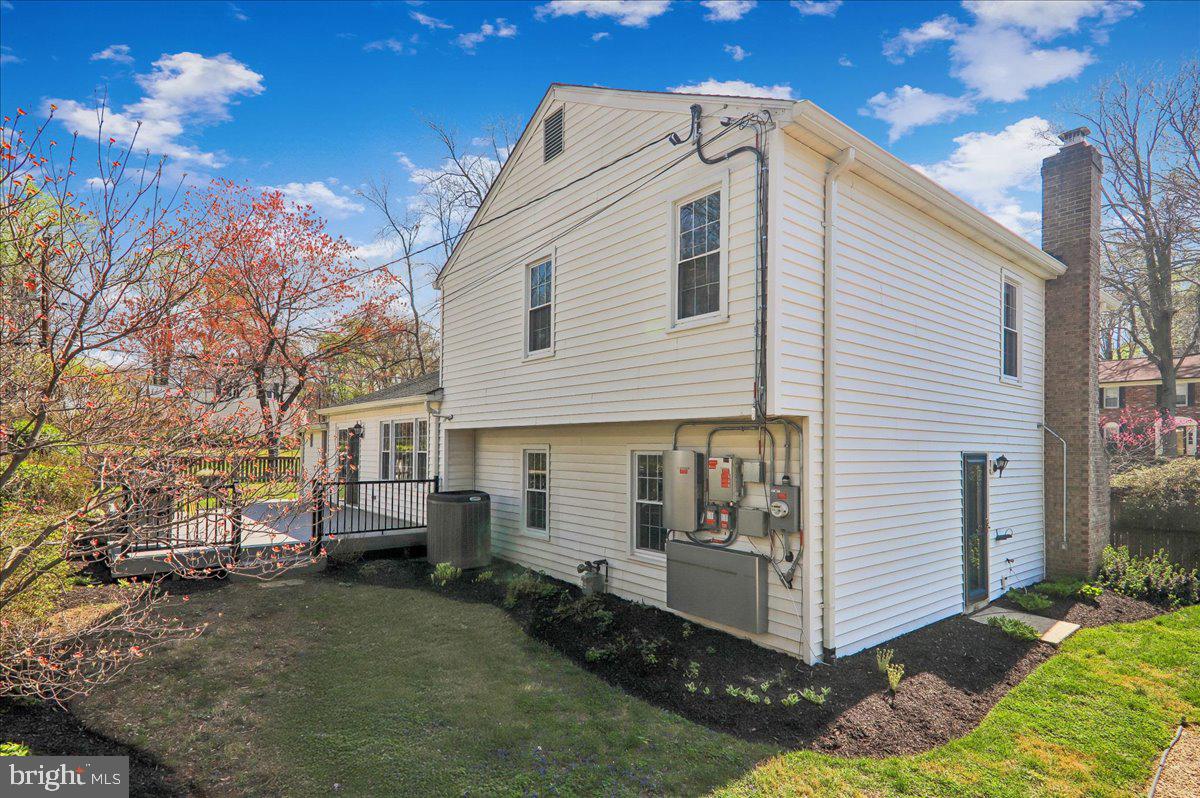 BEL PRE WOODS - Residential