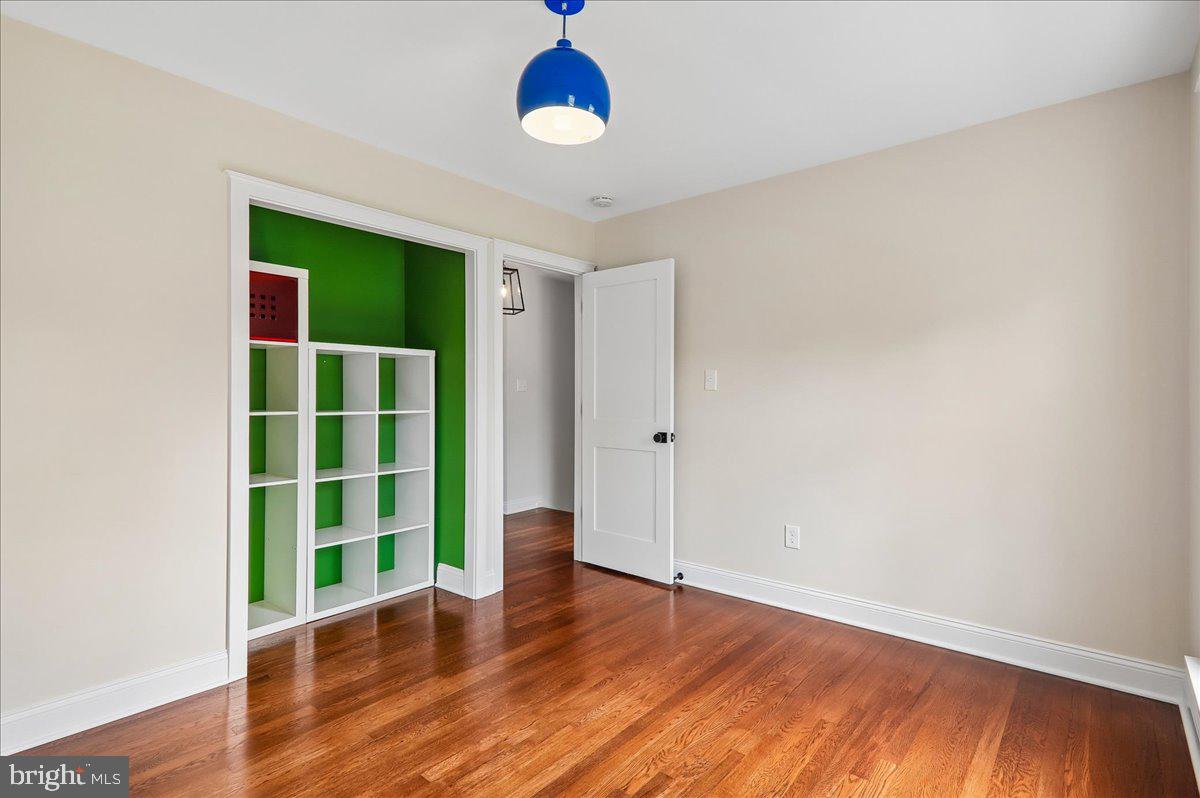 BEL PRE WOODS - Residential