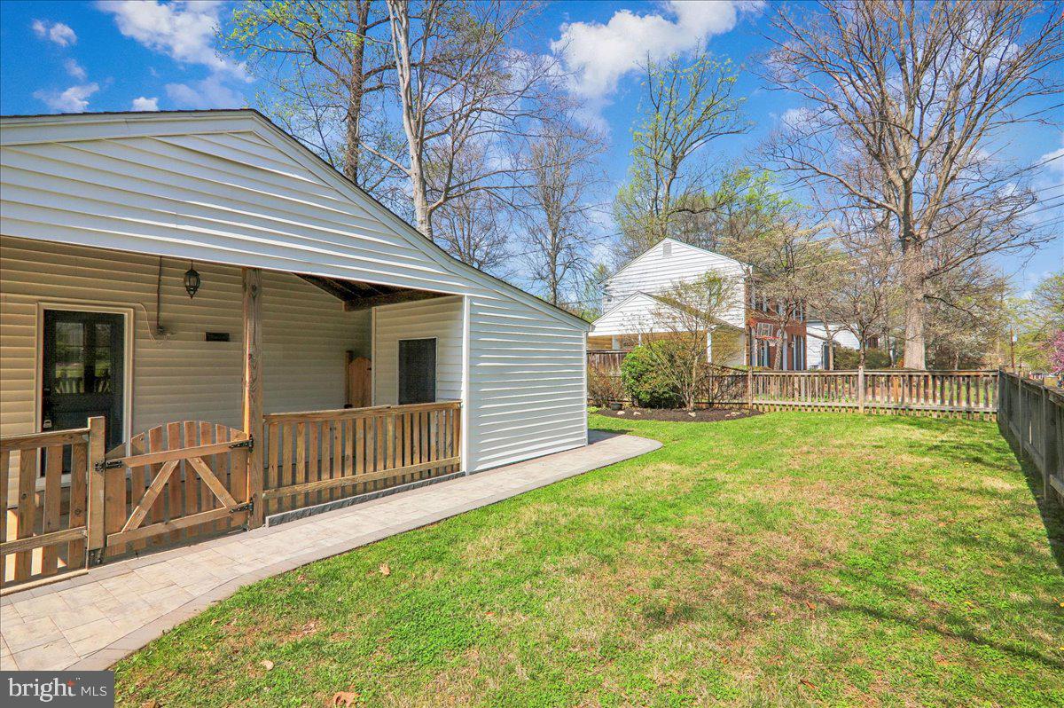 BEL PRE WOODS - Residential