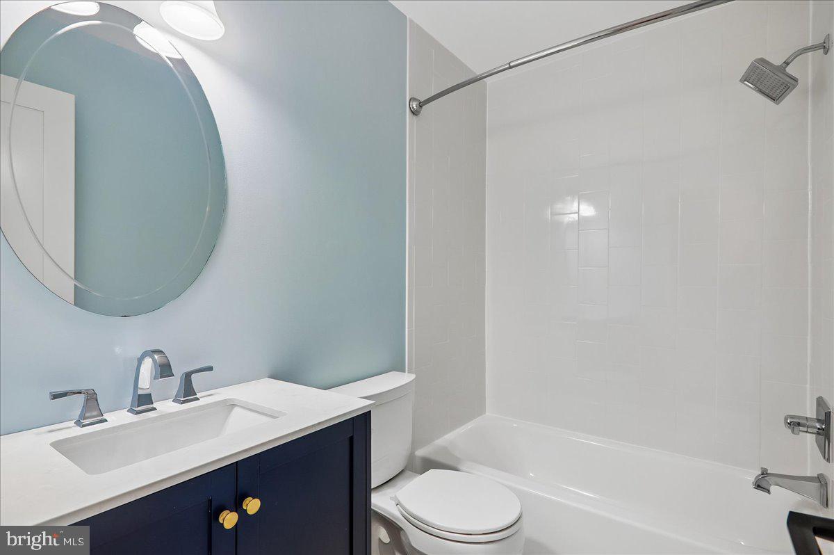 BEL PRE WOODS - Residential