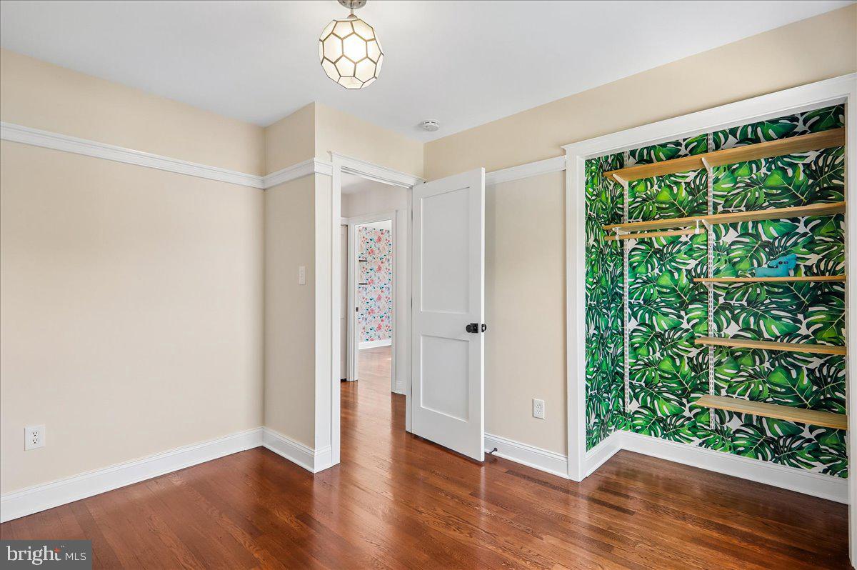 BEL PRE WOODS - Residential