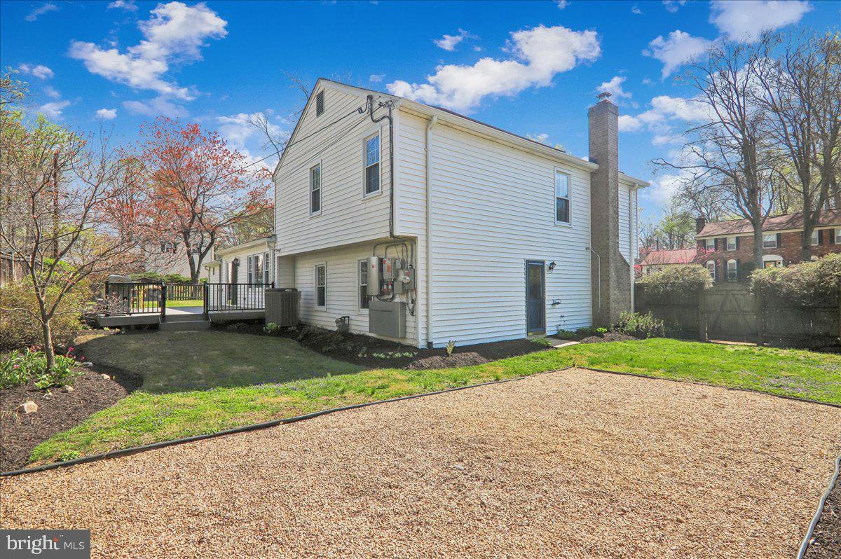 BEL PRE WOODS - Residential