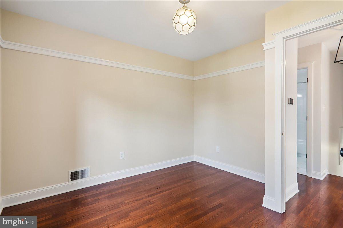 BEL PRE WOODS - Residential