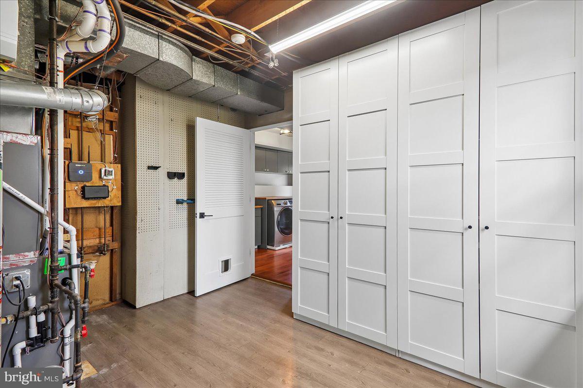 BEL PRE WOODS - Residential