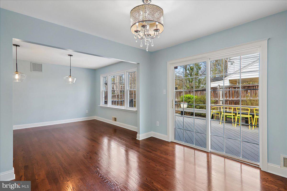 BEL PRE WOODS - Residential