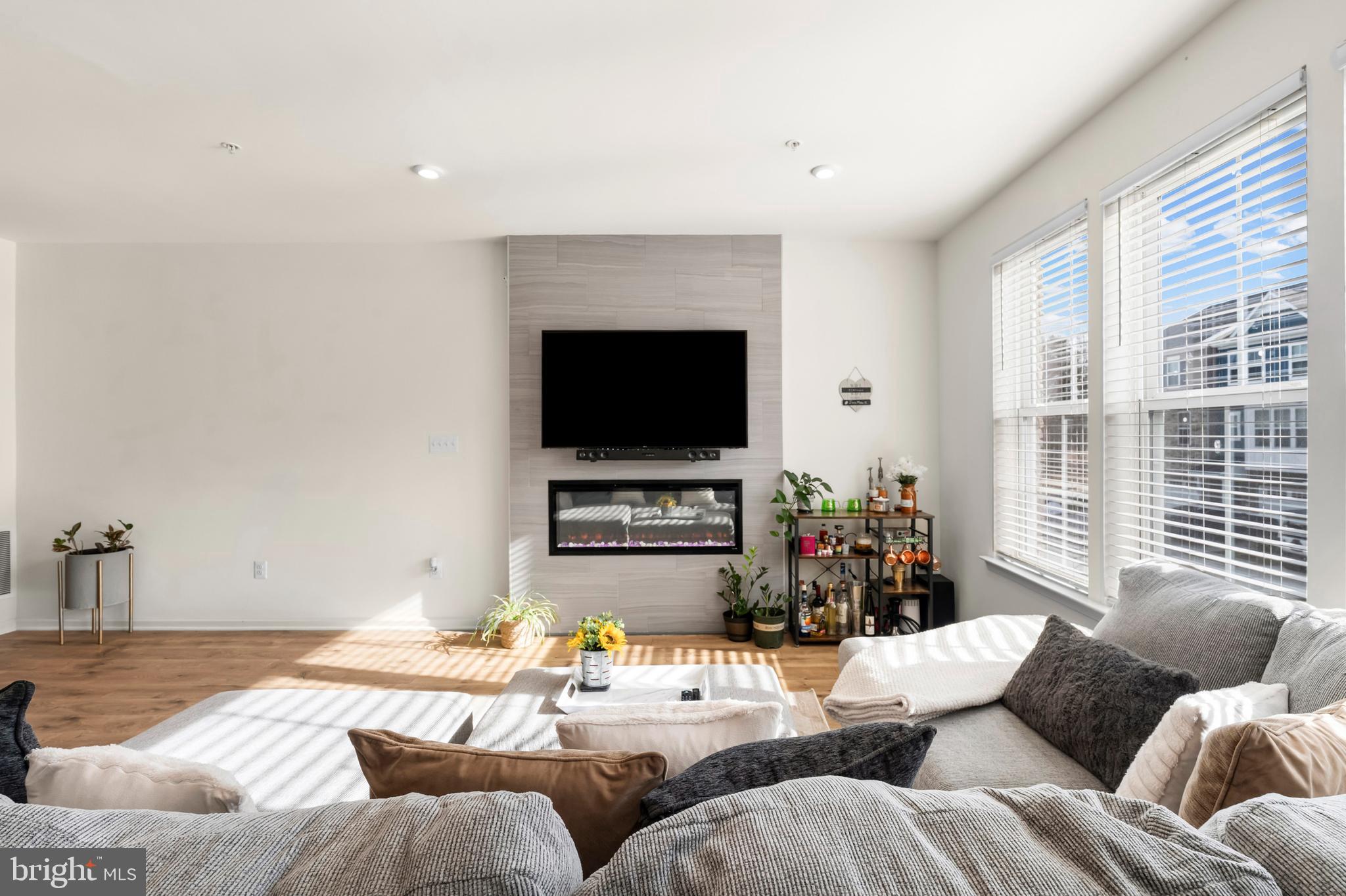 SEVERN - Residential