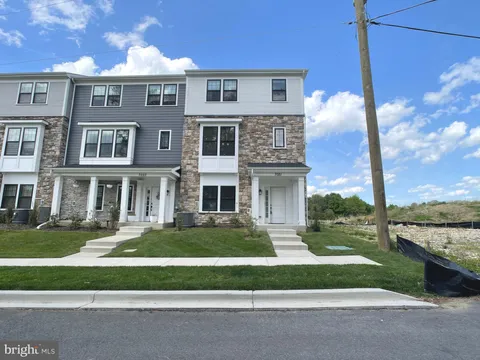 7021 Garrett Road, Rockville, MD MLS: MDMC2178832