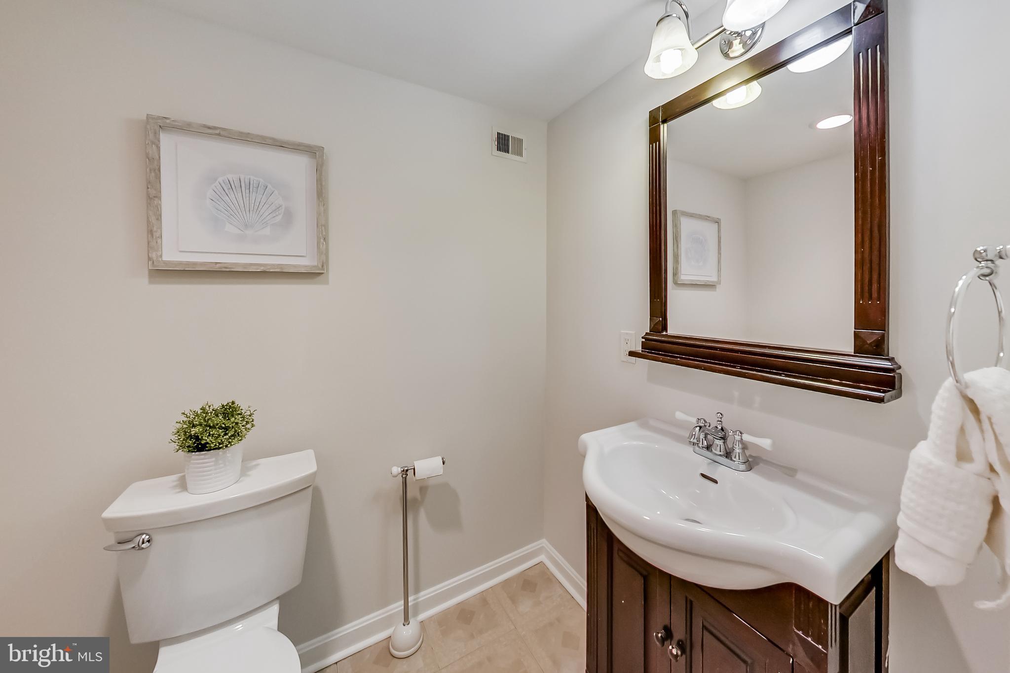 WILLOUGHBY OF CHEVY CHASE - Residential Lease